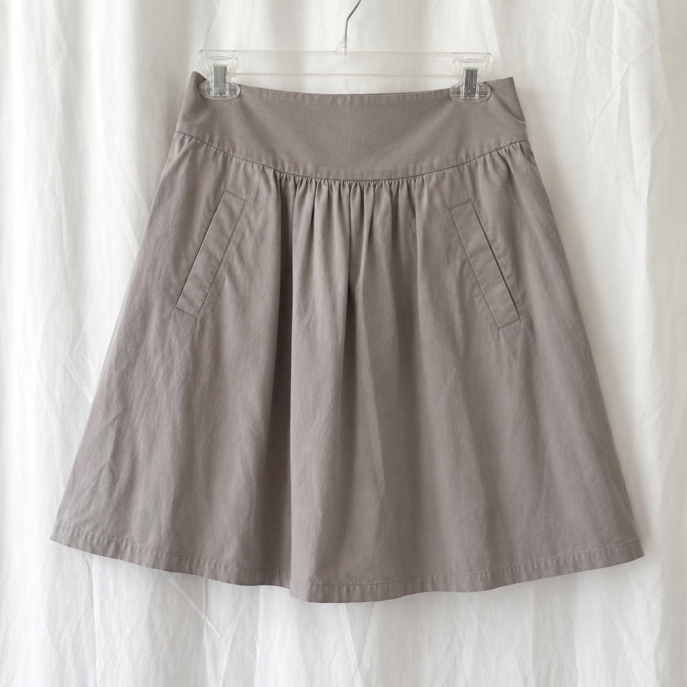 J.Crew Gray A-Line Skirt Size 2 Cotton Low Waisted Minimalist Classic Preppy